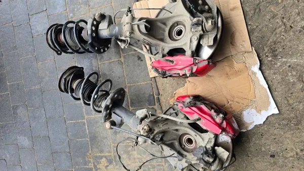 Étriers Brembo OEM Xxxxxxxx56344x pour Alfa Romeo Giulia image 10