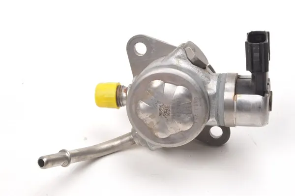 VOLVO S90 V90 V40 II XC60 II Kraftstoffpumpe 31437903 image 2