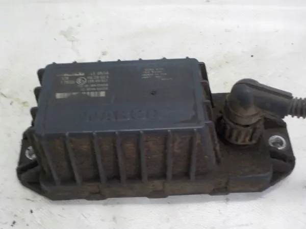 Module de soupape Iveco Stralis OEM 4462200220 image 2