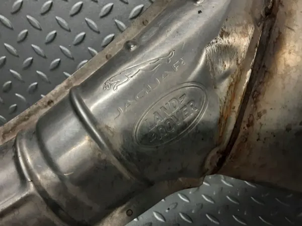DPF Land Rover Defender M8B25L219BC - Occasion image 5