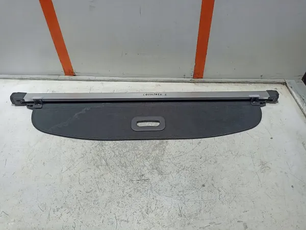 Rodillo estante maletero Subaru OE FIE5471 Usado image 3