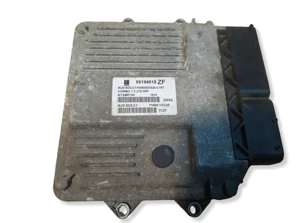 Unidade Controlo Motor OEM 55194015 para Opel Corsa D image 2