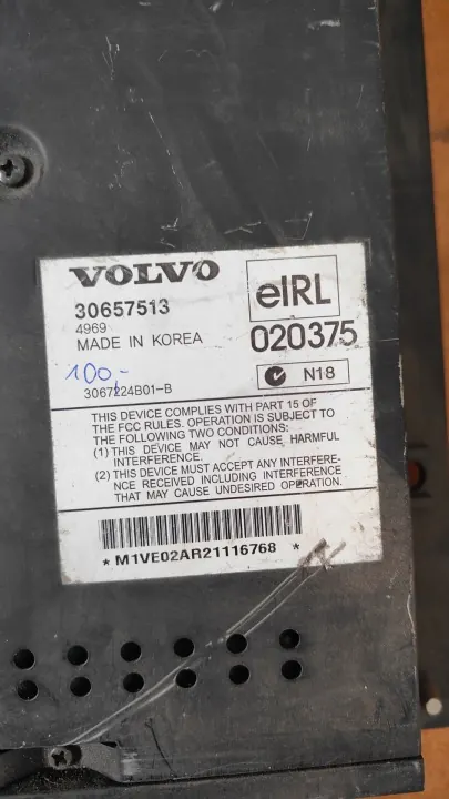 Volvo XC90 radiovahvistin OEM 30657513 image 3