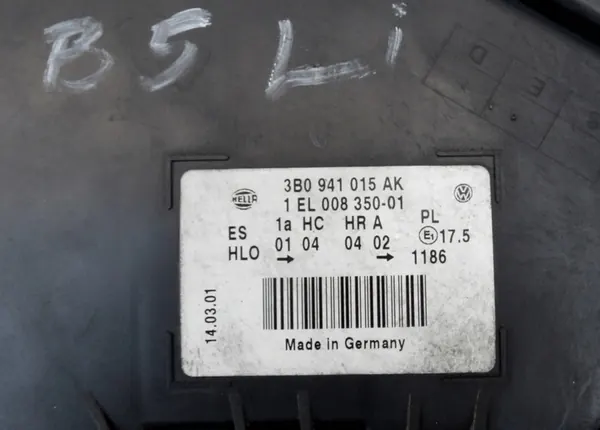 VW Passat B5 FL Vasemman Ajovalon 3B0941015AK image 5