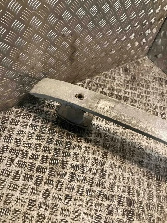 Viga de para-choque traseiro MERCEDES-BENZ E (W211) A2116100214 image 3