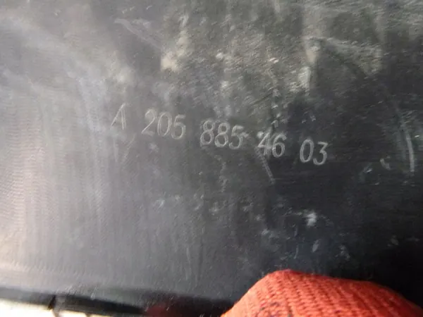 MERCEDES CLASE C W205 COMBI PARACHOQUES TRASERO 63 AMG A2058857538 image 7