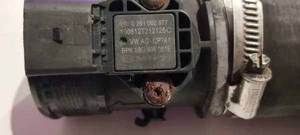 VW T5 Ilmaputkisenttori OEM 7E0145958 7E0145941 image 4