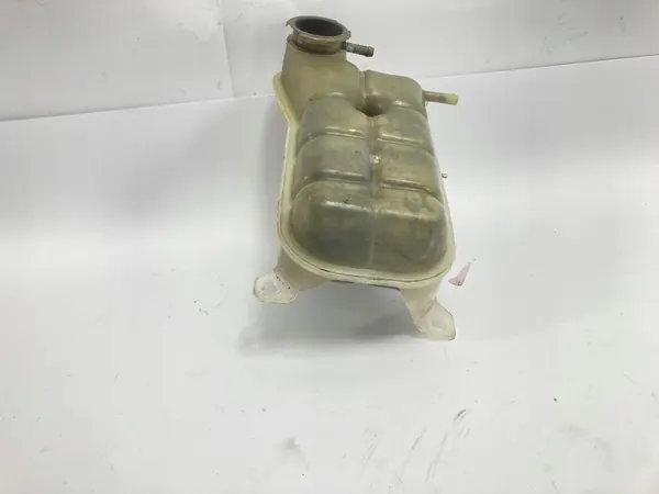 Jäähdytysnesteen laajennusastia Mercedes W124 W201 1245000649 image 4