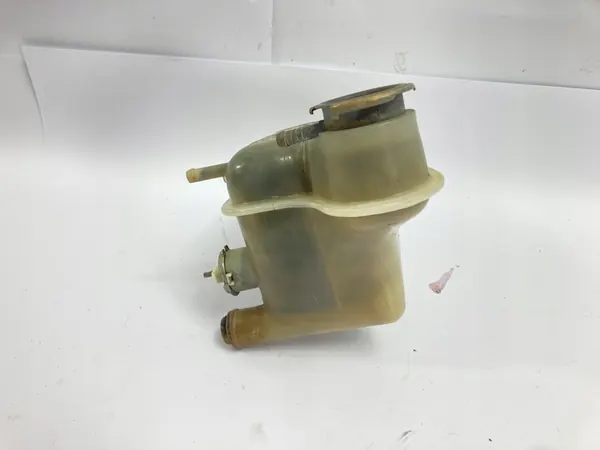 Jäähdytysnesteen laajennusastia Mercedes W124 W201 1245000649 image 6