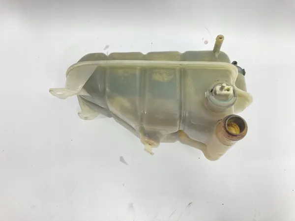 Jäähdytysnesteen laajennusastia Mercedes W124 W201 1245000649 image 8