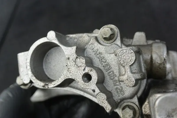 Motorolja Pump Mercedes GL X164 ML W164 3.0 CDI V6 OM642 image 6