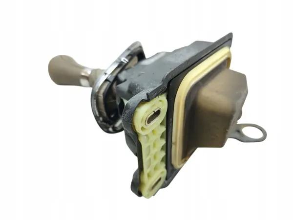 Mercedes C W203 Versnellingspook OEM 2036822301 image 4