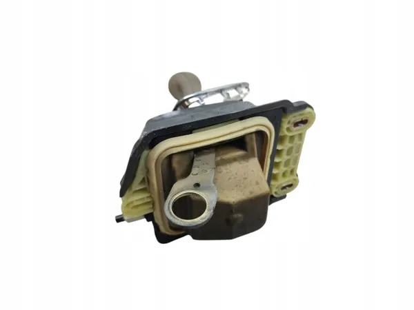 Mercedes C W203 Versnellingspook OEM 2036822301 image 6