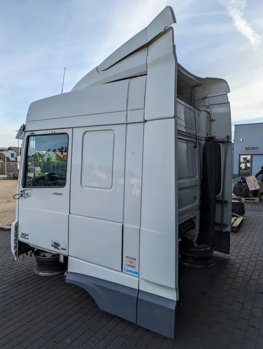 Cabina DAF XF 106 usada - OEM XF 106 image 6