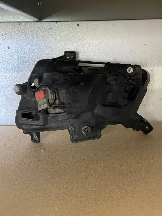 Halogenivalo Vasen Etu SsangYong OEM 8320135500 image 3