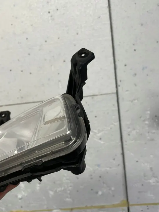 Halogenivalo Vasen Etu SsangYong OEM 8320135500 image 5