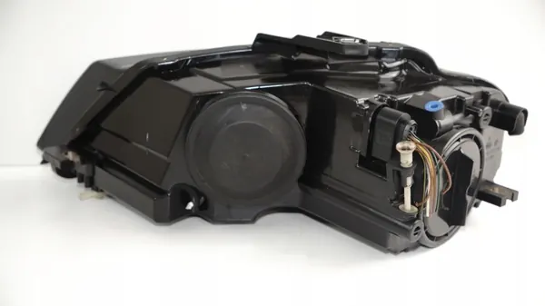 Phares avant droit OEM 360172069 Audi A3 8P image 5