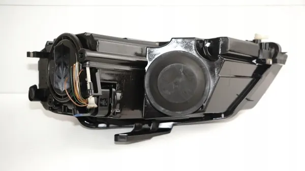 Phares avant droit OEM 360172069 Audi A3 8P image 8