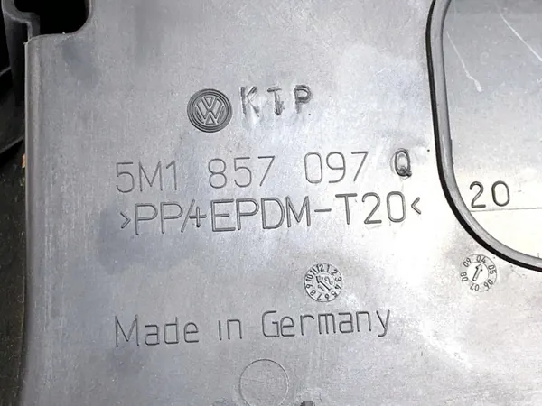 Guardaobjetos pasajero OEM 5M1857097Q VW Golf Plus 04-13 image 7