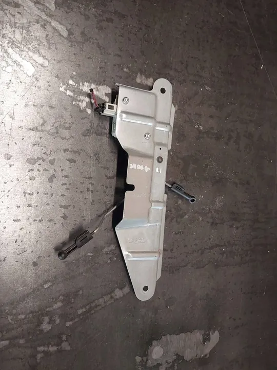 Atuador de Fechadura Central Volkswagen Bora Sedan image 3