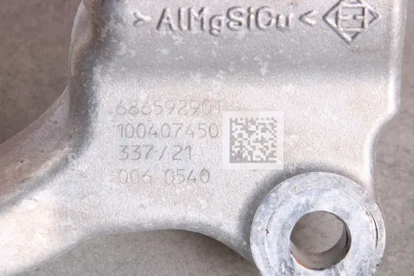 OEM 6865929 Voorlinker Schokdemperbevestiging BMW 5 Serie image 8