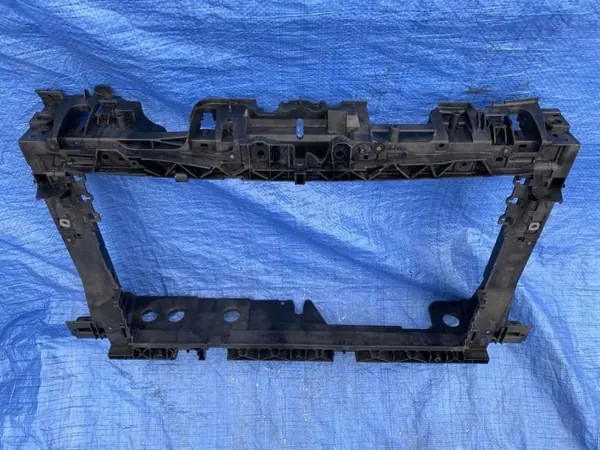 Ford Fiesta MK8 Framstolsbältesförstärkning OEM H1BB-8B041-A image 6