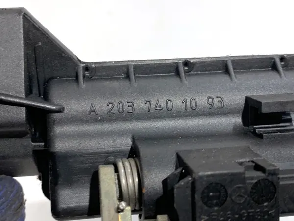 Poignée de coffre OEM A2037401093 pour Mercedes CL203 2001-2011 image 4