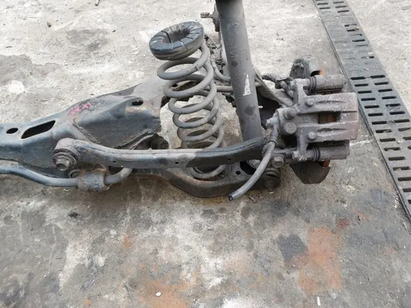 Kit Suspension Arrière OEM ZAWIESZENIE TYŁ HYUNDAI IX35 2WD image 5