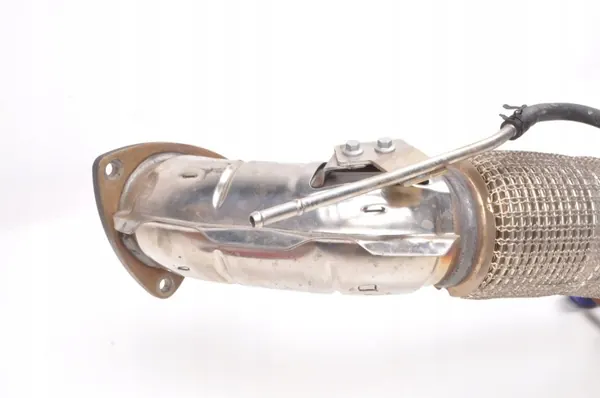 Katalysaattori OEM 32383987 Volvo XC60 II:lle image 6