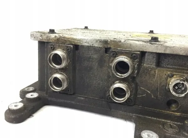 Volvo zekeringkast OEM 21631829 - Gebruikte staat image 3