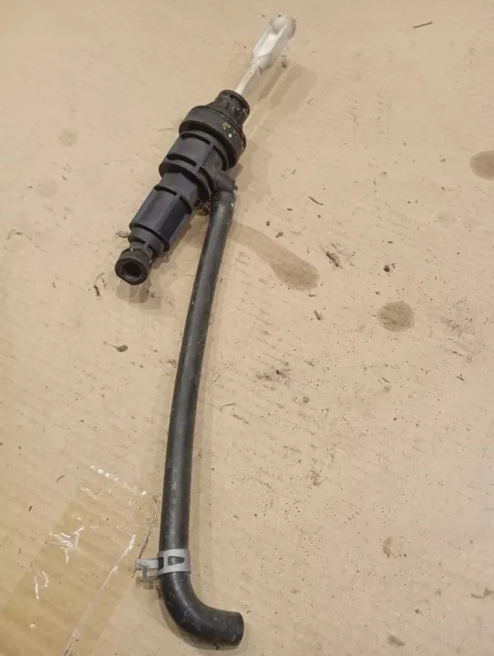 Cilindro esclavo de embrague OEM YGM1627 Dodge Caliber image 6