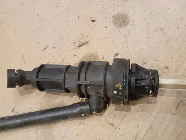 Cilindro esclavo de embrague OEM YGM1627 Dodge Caliber image 8