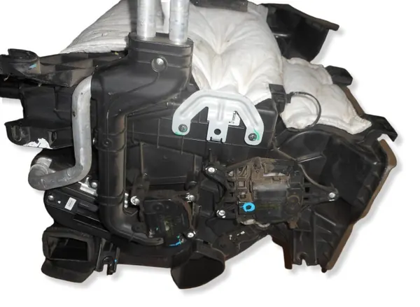 KIA Sorento II verwarmingsventilator OEM 972002P345 image 3