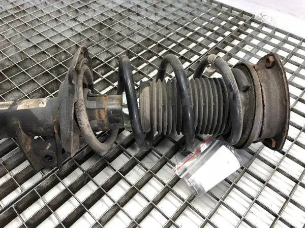 Ammortizzatore anteriore destro con molla VW Golf VII 2.0 image 4