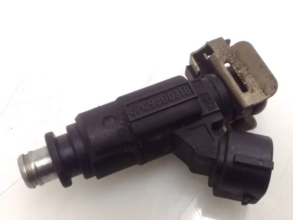 Iniettore BENTLEY 6.0L benzina 2005 image 2