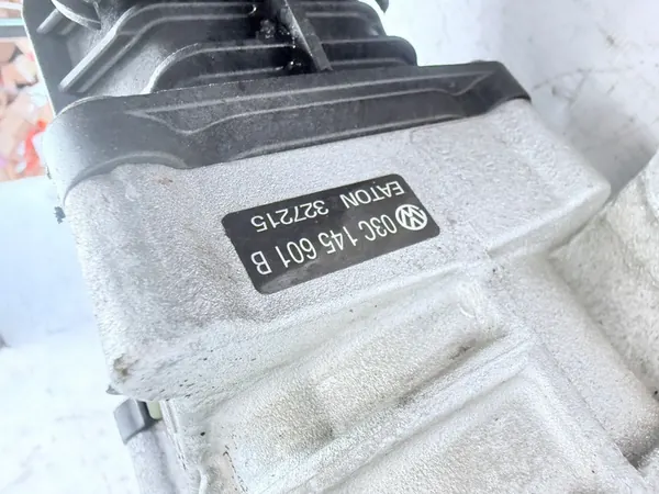 Luftkompressor VW Golf Touran 1.4 TSI OEM 03C145601B image 3