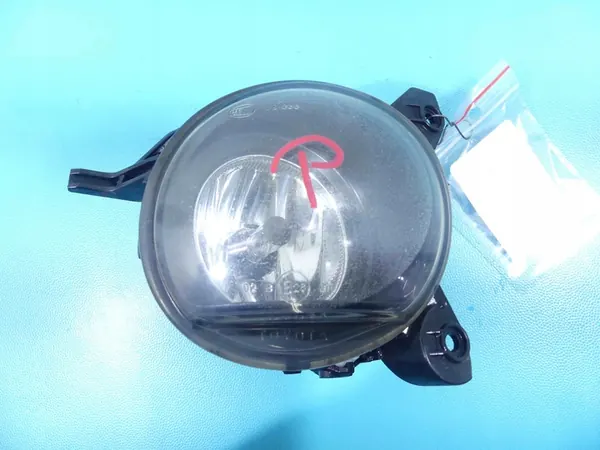 HALÓGENO TOYOTA COROLLA VERSO II HELLA 81210-0F010 image 2