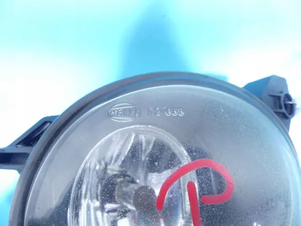 HALÓGENO TOYOTA COROLLA VERSO II HELLA 81210-0F010 image 3