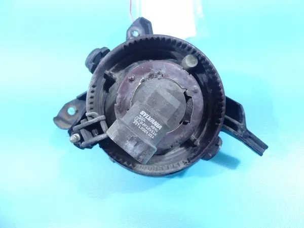 HALÓGENO TOYOTA COROLLA VERSO II HELLA 81210-0F010 image 4