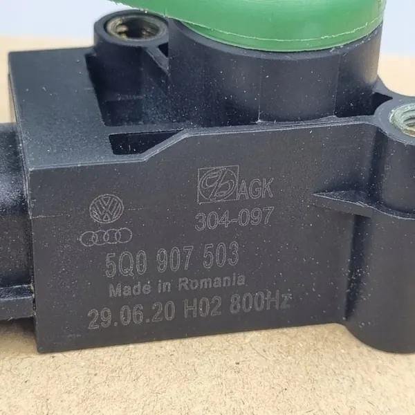 Capteur de niveau Skoda pour phares xénon 5Q0 907 503 image 1