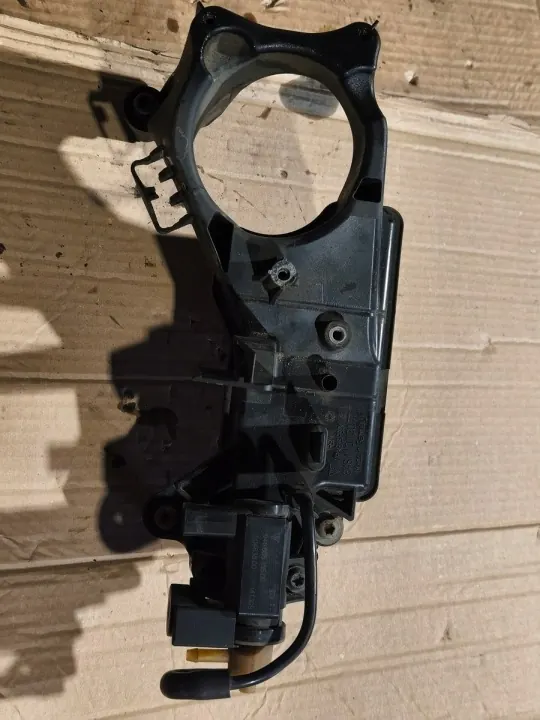 Porsche Unterdruckbehälter OEM 94611013077 - Gebraucht image 4