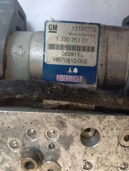 Kattopumppu OEM 13197772 Opel Astra H Cabriolle image 5