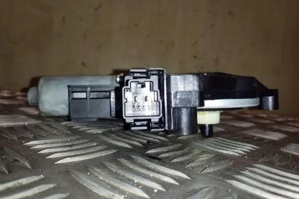 Etummaisen Vasemman Ikkunamoottori VOLVO S60 I 966268102 image 2