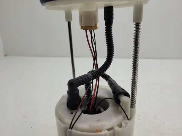 Bomba de Combustível Flutuador 2.0 B Hyundai IX35 31110-2Y100 image 8