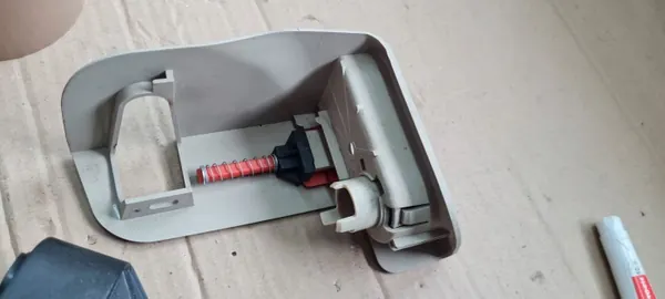 Audi OEM 8E0885880 Achterbank Slot Rechts Achter Zwart image 4