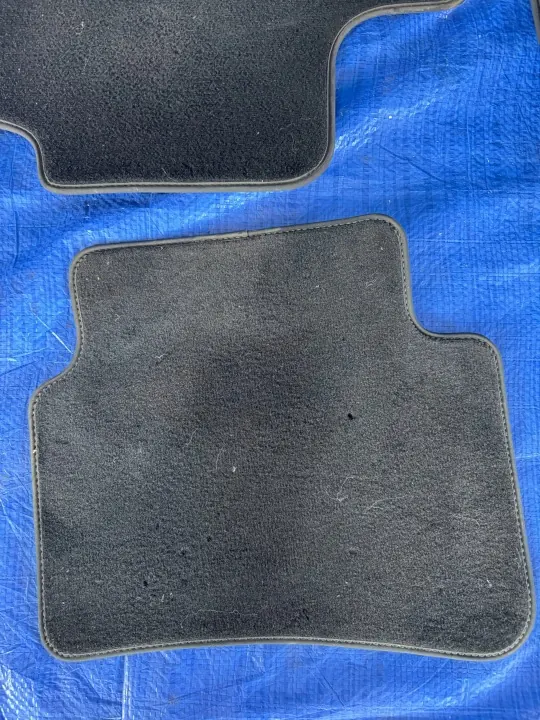 Tapis velours usagés pour Kia Stonic Lift GT Line image 4