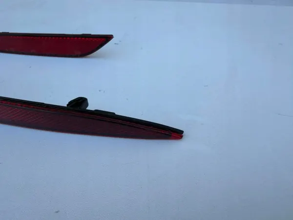 Refletor para-choques traseiro Tesla Model S OEM 6007706-00-D image 4