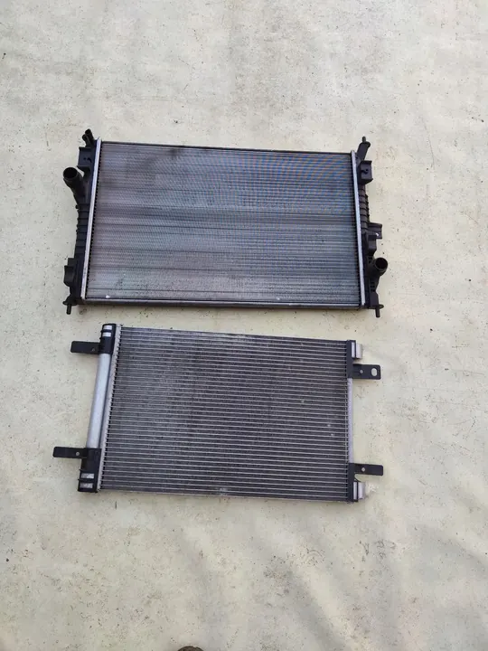 Vattenkylare Peugeot 308 3008 1.5HDI image 6