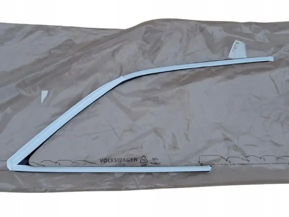 SEAT LEON IV Break Garniture de Fenêtre Arrière Droite Noire 5FE853346E image 1