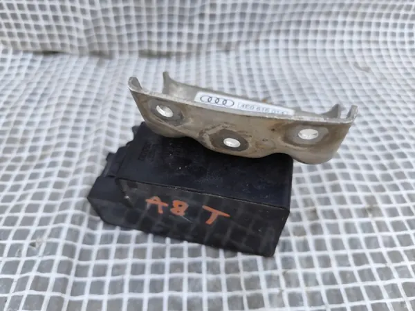 Soupape Suspension Pneumatique Audi A8 D3 4E0 OEM 4E0616014 image 3